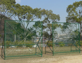 屋外防球フェンス